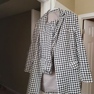 Costumise trouser suit